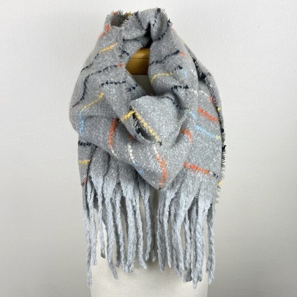 Cozy Super Soft Gray Scarf. Fuzzy striped design, fringe detail - Picture 1 of 8